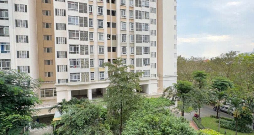 can ho lien ke cong vien noi kdc 810x430 - Giá mua bán căn hộ 2 phòng ngủ diện tích 56m2 chung cư Sky Garden 3 Quận 7 t12/2024