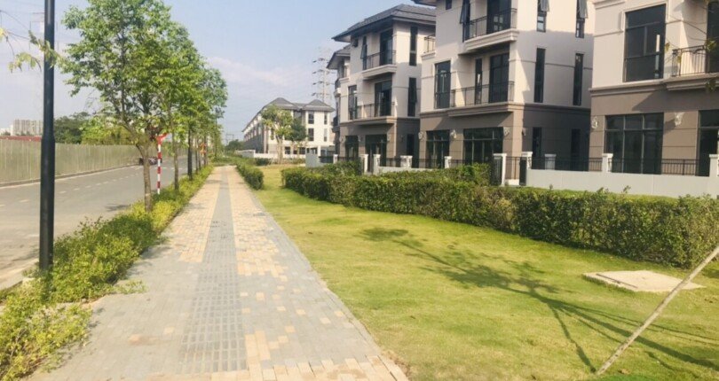 cong vien doc song gs nha be 810x430 - Giá mua bán nhà Biệt thự Song lập nguyên căn Khu Gs Nhà Bè T12/2024