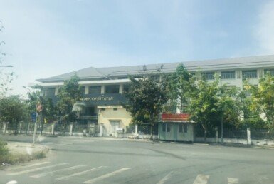 dat-nen-ban-lien-ke-truong-dai-hoc-umt