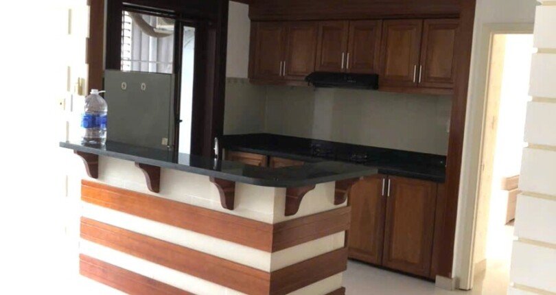 khong gian bep 3 810x430 - Giá cho thuê căn hộ 3 phòng ngủ block 2a chung cư The Panorama Quận 7 T12/2024
