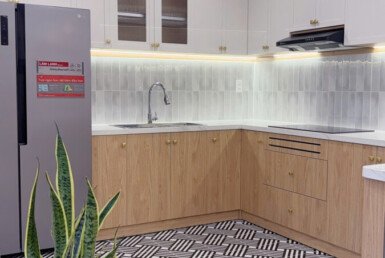 khong-gian-bep-rong-rai