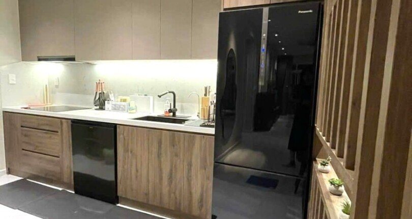 khong gian bep rong rai 4 810x430 - Giá mua bán căn hộ 3pn block A chung cư Mỹ Phúc Phú Mỹ Hưng Quận 7 T12/2024