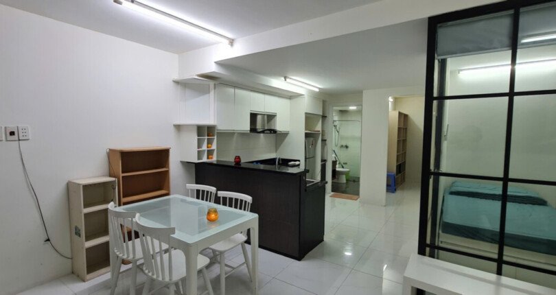 khong gian bep va phong an 6 810x430 - Giá mua bán căn hộ 2 phòng ngủ block H chung cư Hưng Vượng 2 Quận 7 T12/2024