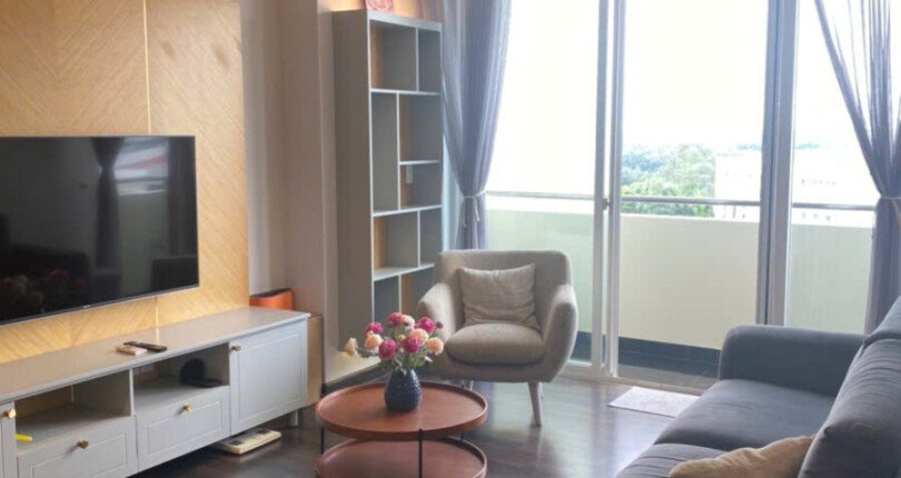 khong gian phong khach 2 810x430 - Giá mua bán căn hộ 3pn Block A chung cư Grand View Quận 7 T12/2024