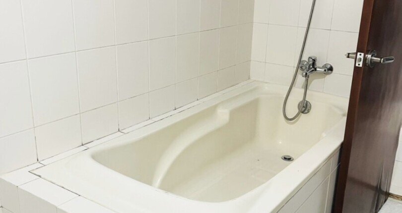 khong gian toilet rong rai 810x430 - Cho thuê căn hộ nhỏ Studio Phú Mỹ Hưng Quận 7 T12/2024