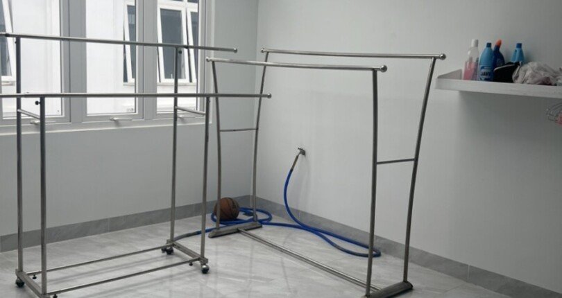 phong giat san thuong rong rai 810x430 - Giá cho thuê nhà Biệt thự nguyên căn 5 phòng ngủ The Peak Garden Quận 7 T1/2025