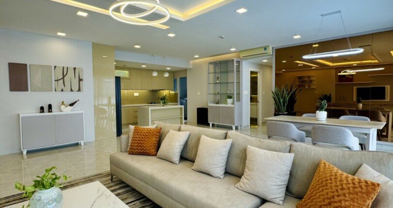 phong khach can ho ban 16 810x430 - Giá mua bán căn hộ 3pn block L chung cư Happy Valley Phú Mxy Hưng Quận 7 T12/2024
