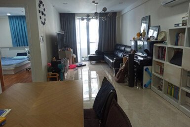 phong-khach-can-ho-ban