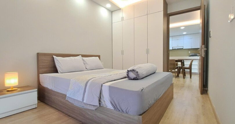 phong ngu can ho ban 10 810x430 - Giá mua bán căn hộ 3pn block B chung cư Scenic Valley 1, căn góc, lầu cao, view sông