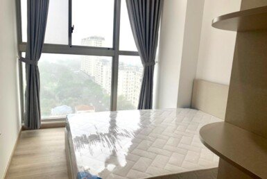 phong-ngu-master-co-cua-so-lon