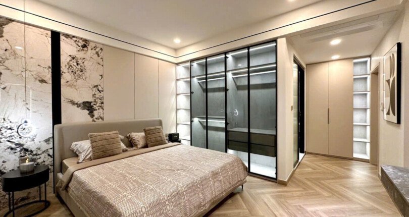 phong ngu rong rai 810x430 - Giá mua bán căn hộ 3pn chung cư Riverside Residence Phú Mỹ Hưng Quận 7 T12/2024