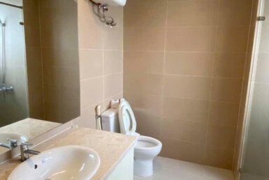 toilet-can-ho-ban