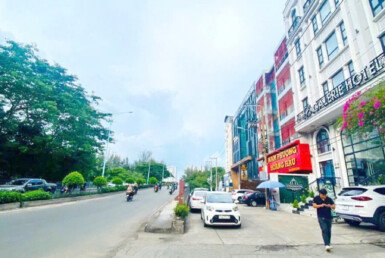vi-tri-toa-nha-khach-san-ban-goc-duong-so-7-va-duong-so-4-kdc-trung-son-binh-chanh