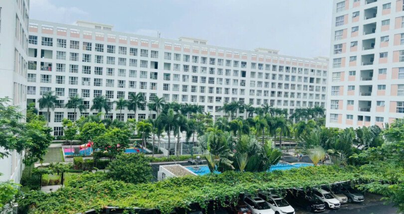 view phong khach can ho ban 810x430 - Giá mua bán căn hộ 3pn Khu R15 chung cư Happy Valley Phú Mỹ Hưng Quận 7 T12/2024