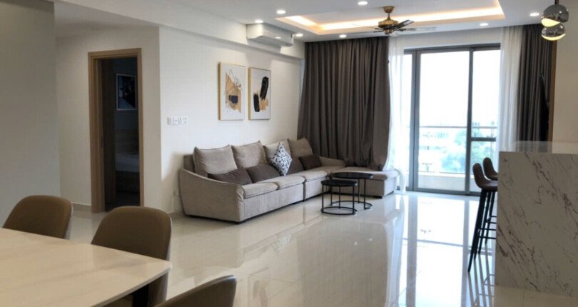 z6083788608499 66a2b65ea49ac106c65a0b119980dd67 810x430 - Bán căn hộ Riverpark Premier Tầng 4 dt 127m 3 phòng giá 13 tỷ