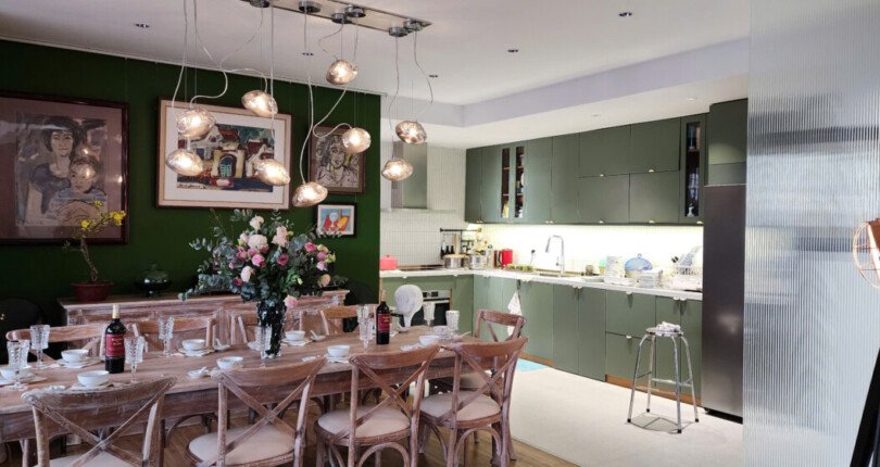 z6089086414831 9accae8dc0c09982f535efe8326e9e77 810x430 - Bán Penthouse Sky Garden 2, 325m 5 phòng giá 14 tỷ