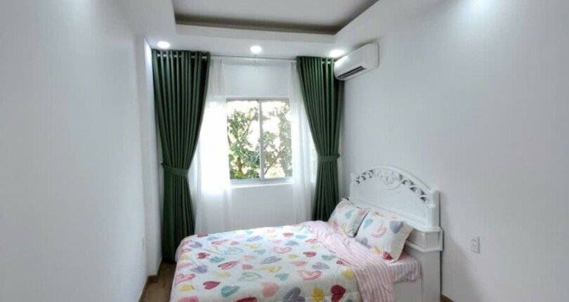 z6089086958095 fe35d16192491deb652abfe9e9fc096e 810x430 - Bán căn hộ Hưng Vượng 2 58m 2 phòng nhà thoáng giá 3,85 tỷ