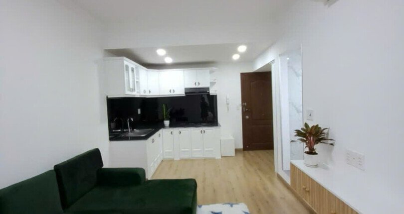 z6089086980095 31bc4d90dbefd848a9a8710e21d1bcb3 810x430 - Bán căn hộ Hưng Vượng 2 58m 2 phòng nhà thoáng giá 3,85 tỷ