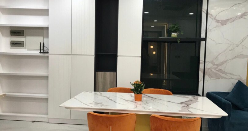 z6089089685709 739c732d0b4772f272b184b2f0808ef4 810x430 - Cho thuê Midtown M7 tầng 12 dt 85m 2 phòng view nội khu giá 1200usd