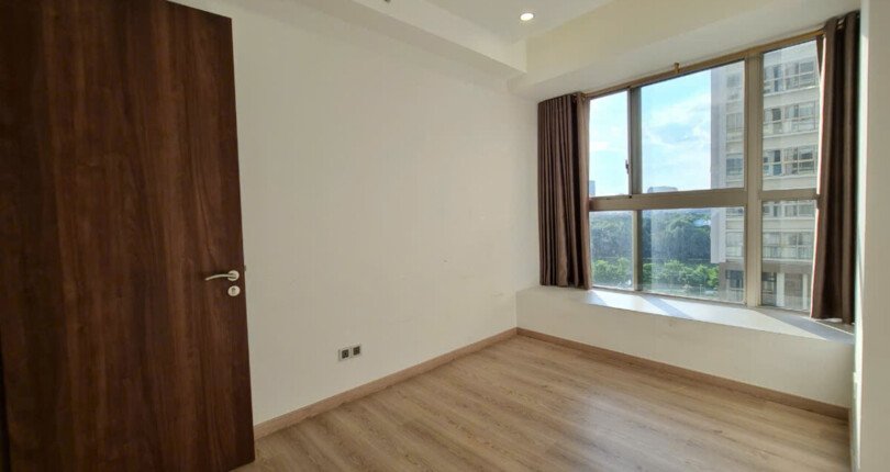 z6089096934499 0a31489680ef176ed1d2727c43c63c58 810x430 - Cho thuê Midtown M7 tầng 4 dt 80m 2 phòngko nội thất giá 20tr/tháng