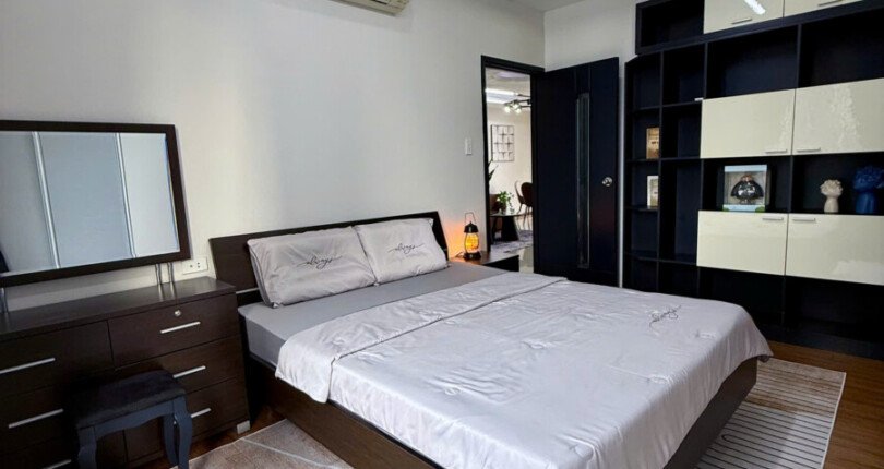 z6089248819678 f637254cd2c96fffe1d68d274a4387d9 810x430 - Bán Duplex Star Hill giá 9,8 tỷ dt 137m 3 phòng có ô xe hơi