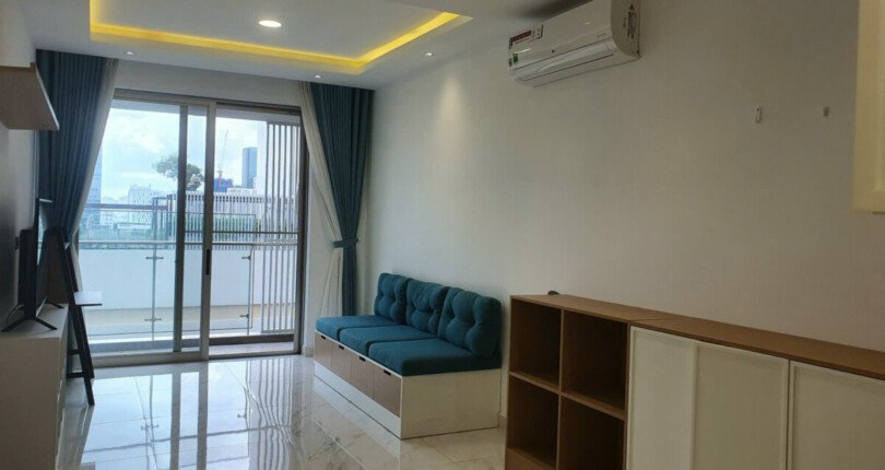 z6090109162955 d37db00333fbc31ed15a2c9556f0a682 810x430 - Bán Midtown M6 Tầng 8 view hồ bơi 64m 1 phòng giá 5,5 tỷ