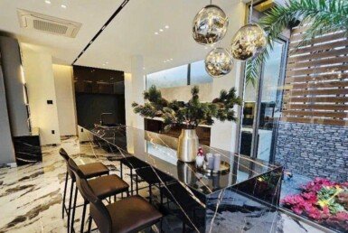 z6093188076888_0aa0a583ffb117f817ddb29200e34c59-768x1024