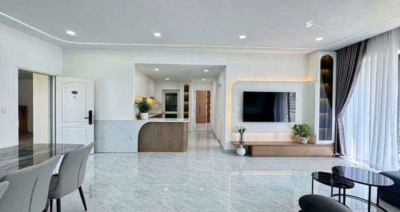 z6096731702231 5bb3a01dc48a87dfa3ca4ed28b79e0cb 810x430 - Bán căn hộ Cảnh Viên 1 Tầng 6 dt 120m 3 phòng giá 9,5 tỷ