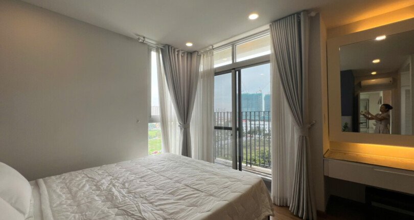 z6099460226717 529a463d4d96517eecd87cef7757ee24 810x430 - Cho thuê căn hộ Star Hill tầng 9 thiết kế 3 phòng full đồ giá 25 triệu/tháng