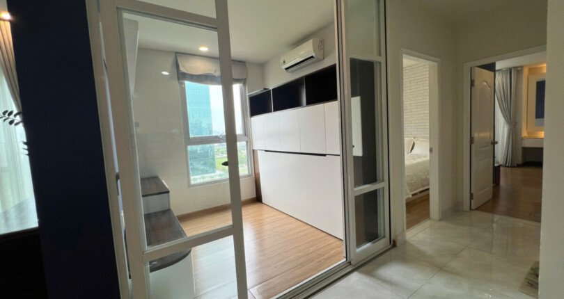 z6099460336828 1d837d4ca18fb3a07b869e9c4a19a65c 810x430 - Cho thuê căn hộ Star Hill tầng 9 thiết kế 3 phòng full đồ giá 25 triệu/tháng