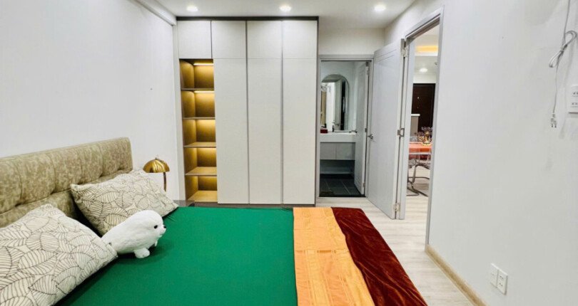 z6099491941527 1fe49ea4d3748275ee20fe72183b9f22 810x430 - Bán căn hộ Scenic Valley 1 tầng 14 dt 101m 3 phòng view hồ bơi giá 7,8 tỷ