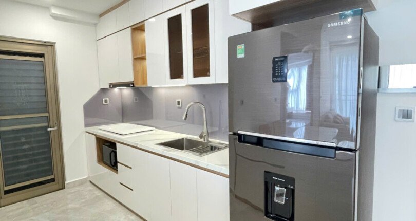 z6102988003440 46dc92feaf656609bcc277fa4363a56d 810x430 - Cho Thuê MIDTOWN M8 Tầng 9 DT 81m 2 phòng full nội thất giá 1300usd/tháng