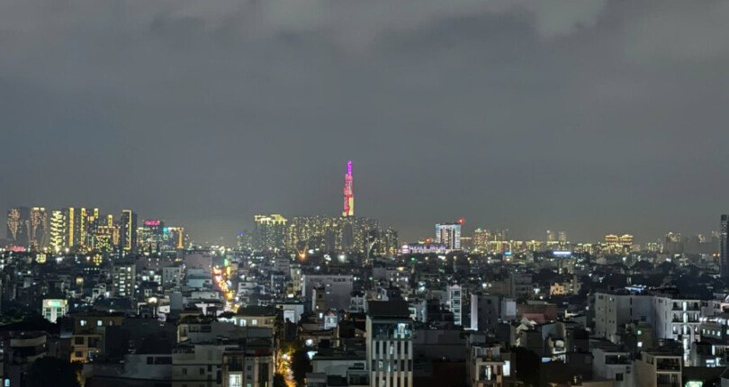 z6105070887548 819076047dde273e54ce84697dc742f3 810x430 - Bán căn hộ Green Valley Tầng 11 dt 88m 2 phòng, có ô xe giá 6,5 tỷ