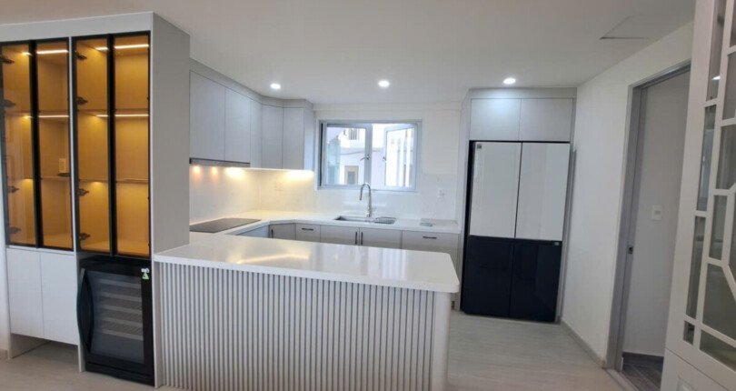 z6112552322578 8c1f366b2abc55a5220a265e0eb72b83 810x430 - Bán căn hộ Garden Court 2 Phú Mỹ Hưng Q7 146m 3 phòng giá 15 tỷ 500tr