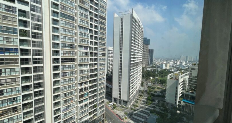 z6115797722746 4859d0c0eca176e9f9f6664318d2135f 810x430 - Bán Midtown M7 tầng 16 diện tích 80m 2 phòng giá 7,5 tỷ HĐMB