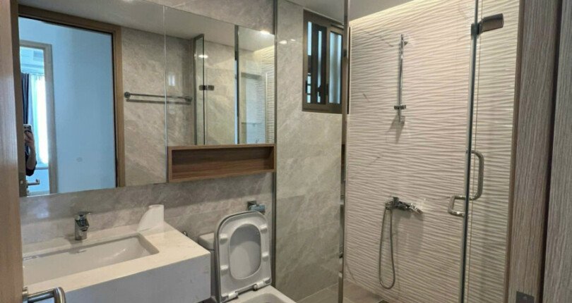 z6115798032243 de91d0eaf39775023c228c63748f68d7 810x430 - Bán Midtown 76m 2 phòng tầng 11 giá 7,8 tỷ