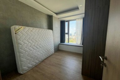 z6115798073819_765e18bf5d77d45d65382849d7082eb0