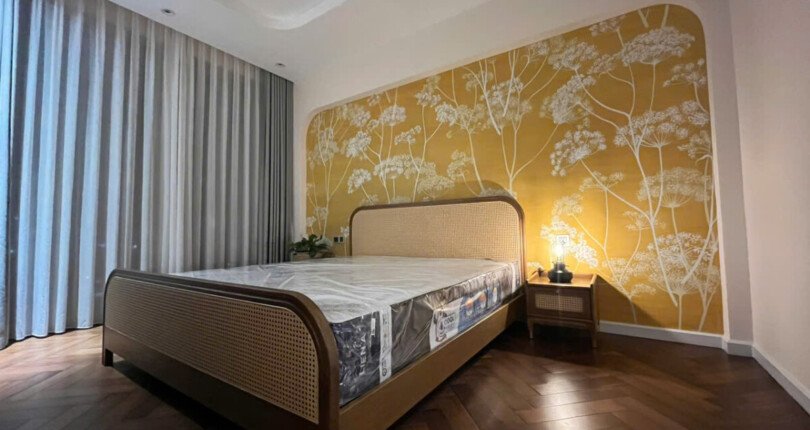 z6119063693651 0bae8fa1aa320fc3896212cdee43f445 810x430 - Bán căn hộ Midtown M5 2 phòng 89m giá 8,5 tỷ