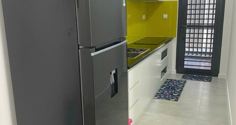 z6125464726313 269a205f91fa875402695231b5a08bf3 810x430 - Bán căn hộ Midtown tầng 9 dt 80m 2 phòng căn góc giá 8 tỷ