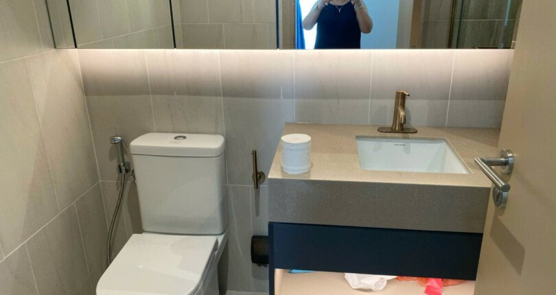 z6125464756675 c257d6dd56db8b84796a87bd783cf6e3 810x430 - Bán căn hộ Midtown tầng 9 dt 80m 2 phòng căn góc giá 8 tỷ