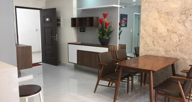 z6125521695181 5399388c30b65715439845c4bd1847af 810x430 - Cho thuê Scenic Valley 77m 2 phòng full nội thất giá 20 triệu/tháng