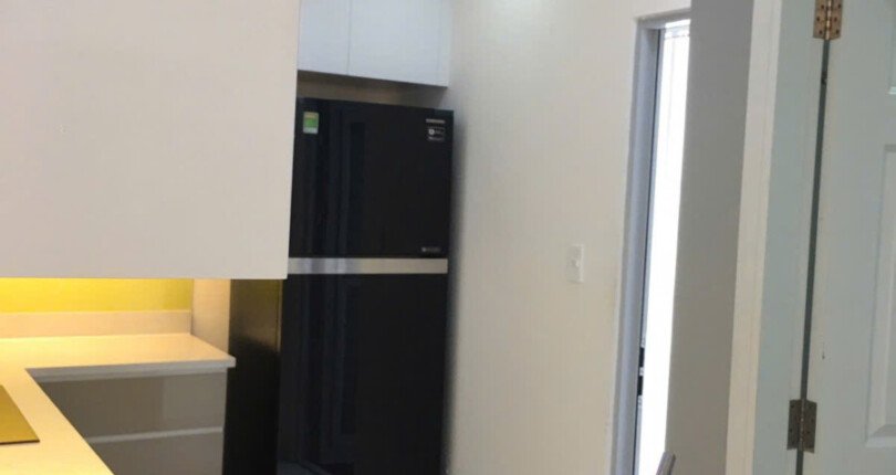 z6125521699466 ae41eb6114859f033af21e044544e922 810x430 - Cho thuê Scenic Valley 77m 2 phòng full nội thất giá 20 triệu/tháng