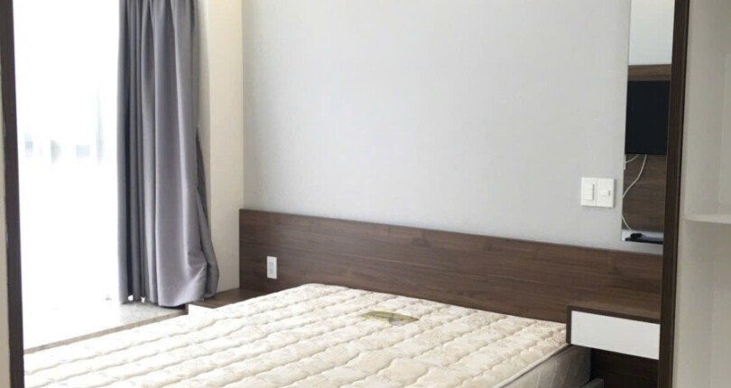 z6125521726990 70b8ad1fe93ae2afc619f03d1e853336 810x430 - Cho thuê Scenic Valley 77m 2 phòng full nội thất giá 20 triệu/tháng