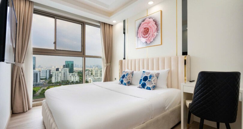 z6130021643187 97bad1237768b6eec90f863344ff7c36 810x430 - Cho thuê Midtown M7 tầng 20 dt 111m 3 phòng full đồ giá 55 triệu/tháng