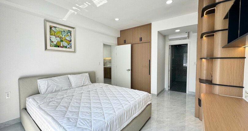 z6130022121903 79b4cab39411dcd14fc9a8daa75f22f2 810x430 - Cho thuê căn hộ Cảnh Viên 1 PMH Q7 120m 3 phòng full đồ giá 38 triệu/tháng