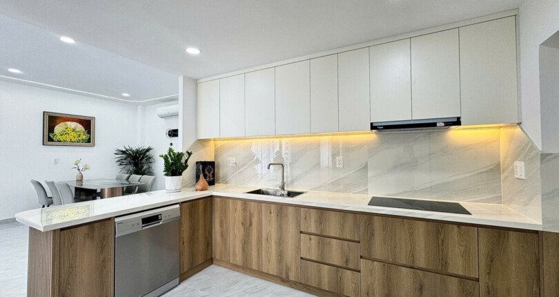 z6130022144930 9d6fc927ff018348d045fcc450034aba 810x430 - Cho thuê căn hộ Cảnh Viên 1 PMH Q7 120m 3 phòng full đồ giá 38 triệu/tháng