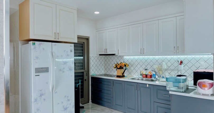 z6141653916965 88af209a0bde1f0be9ed107aa5cb278f 810x430 - Cho thuê Hưng Phúc 1 Block C tầng 10 98m 3 phòng full đồ giá 1100usd