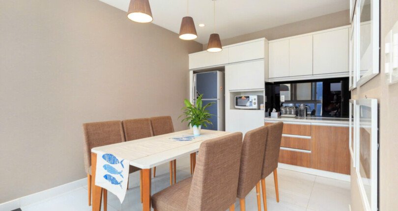 z6141810106878 c273c665494edf9946472a9387d66de9 810x430 - Bán căn hộ Star Hill Block E tầng 11 dt 112m 3 phòng có ô xe hầm giá 8 tỷ