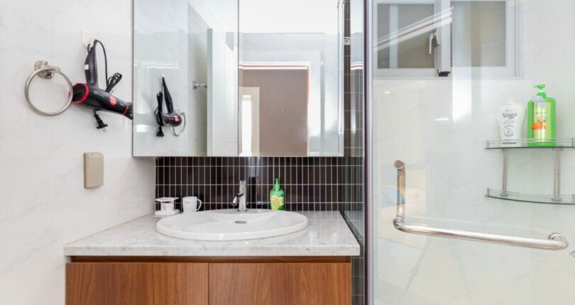 z6141810143116 79c46037a31e97ee13abef92c684ece0 810x430 - Bán căn hộ Star Hill Block E tầng 11 dt 112m 3 phòng có ô xe hầm giá 8 tỷ