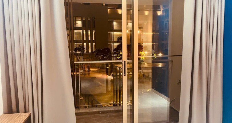 z6142220537909 b293376d3e977bc60e8921f68392dc82 810x430 - Cho thuê Midtown M8 Block H tầng 6 81m 2 phòng giá 35 triệu